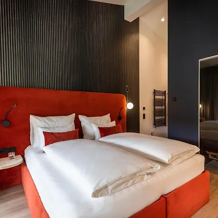 Goldstueck - Adults Only