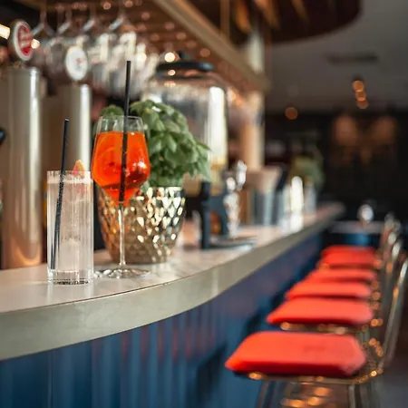 Goldstueck - Adults Only 4*