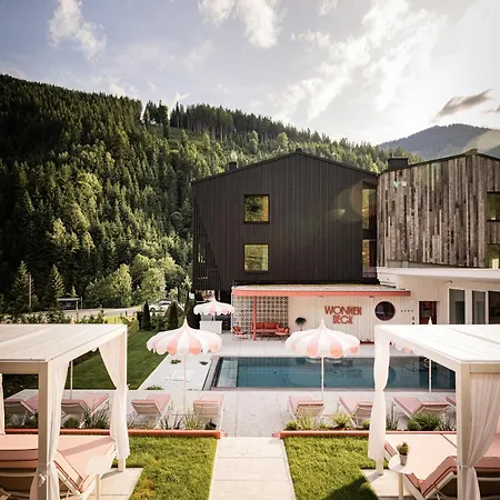 Goldstueck - Adults Only 4*