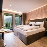 Hotel Goldstueck - Adults Only