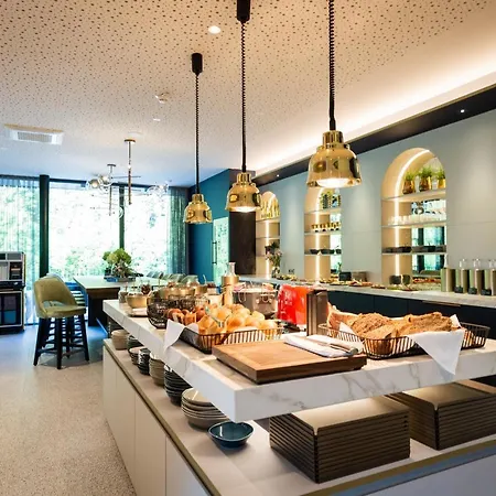 Goldstueck - Adults Only 4*