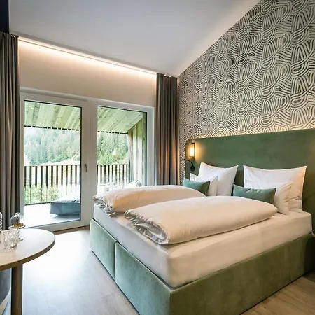 Goldstueck - Adults Only