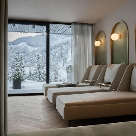 Goldstueck - Adults Only 4*