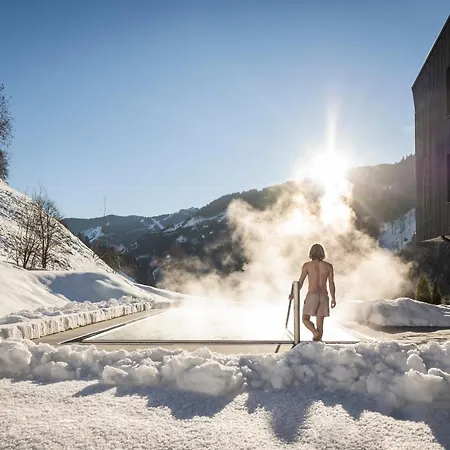 Goldstueck - Adults Only 4* Saalbach-Hinterglemm