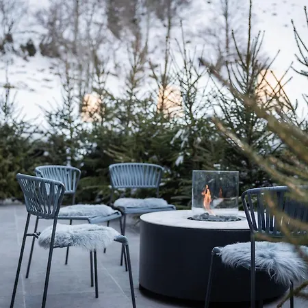 Goldstueck - Adults Only