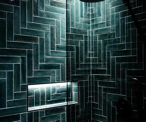 Goldstueck - Adults Only 4*